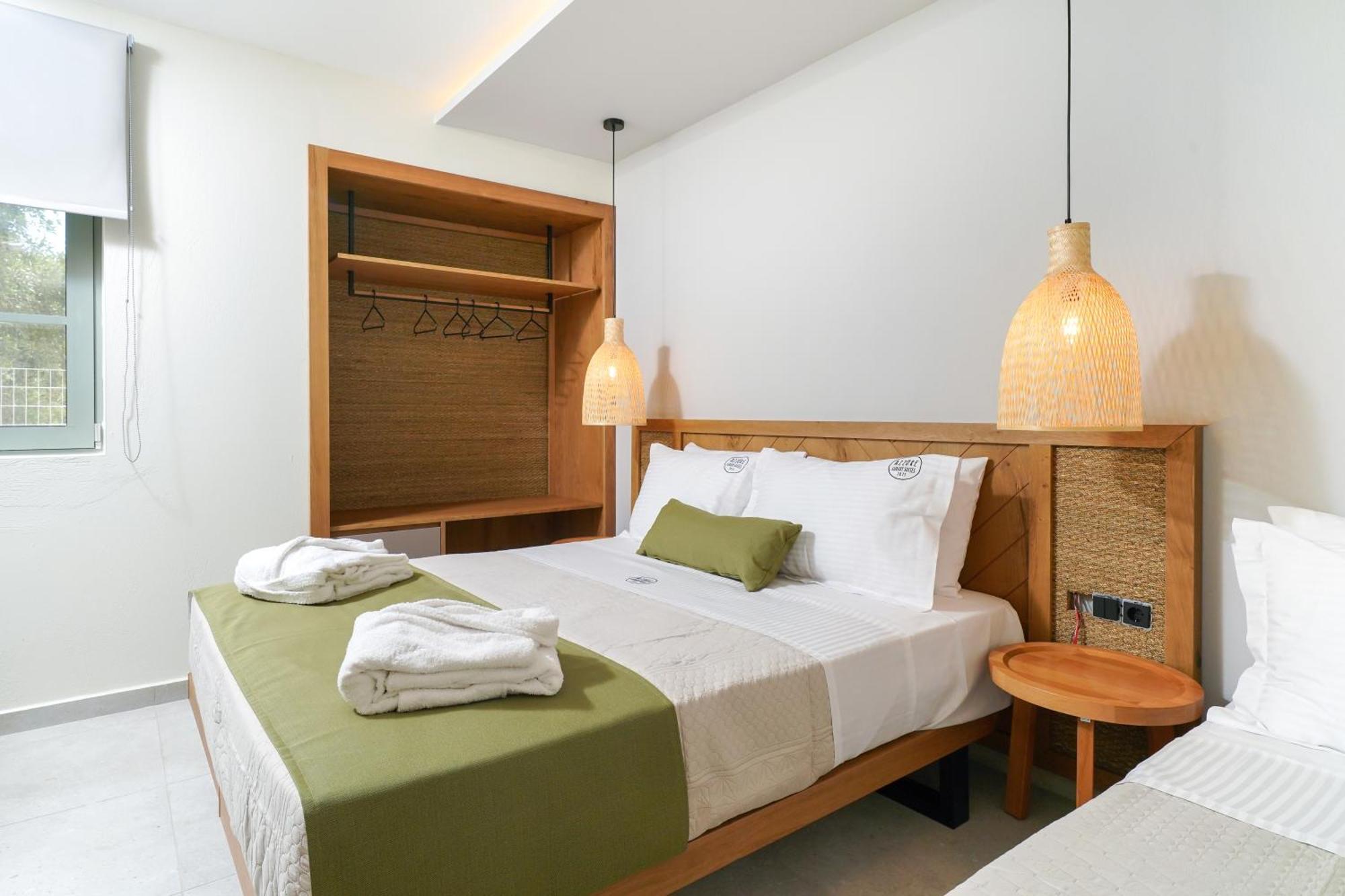 Azzure Luxury Suites Potos Exterior photo